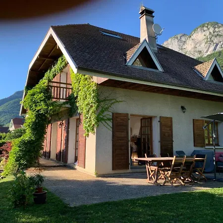 Maison Avec Piscine D'annecy - Proximite Du Hébergement de vacances Veyrier-du-Lac